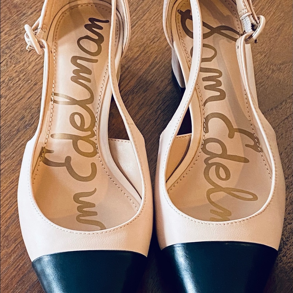 Sam Edelman Leah Cutout Block Cap Toe Heel/Pump